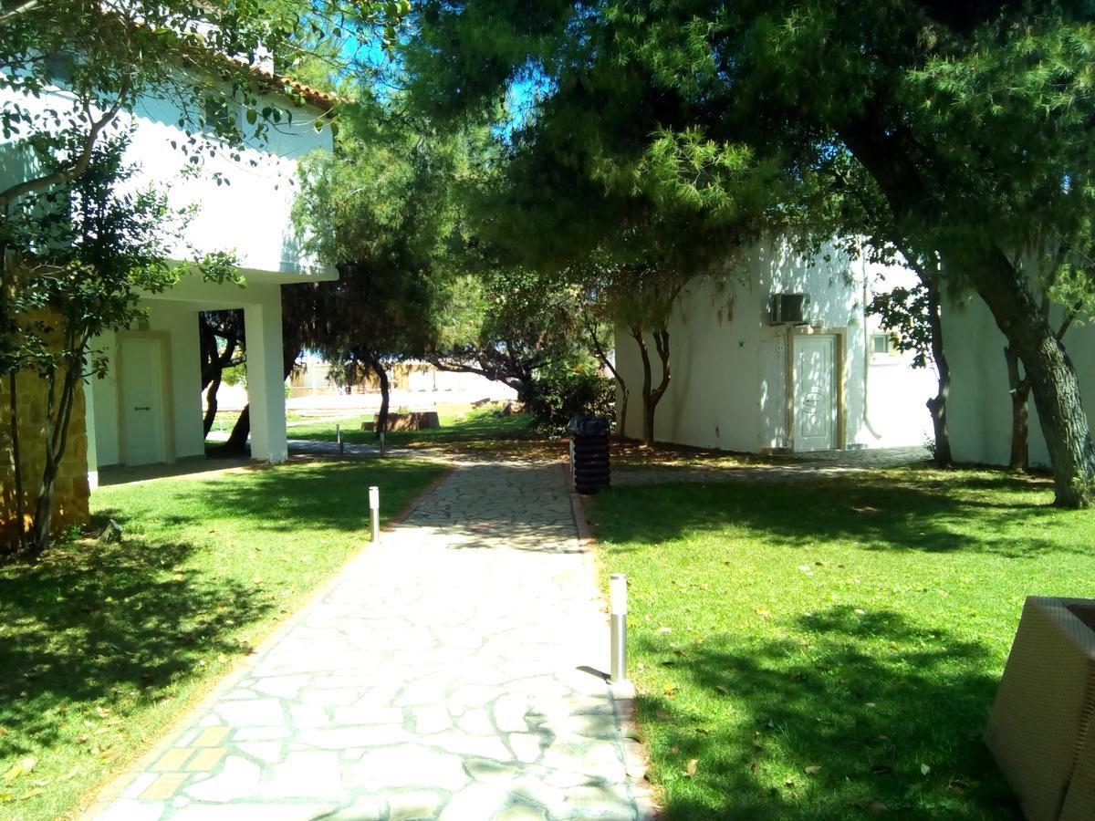 فندق Kokkónionفي  Marzi Beach And Bungalows المظهر الخارجي الصورة